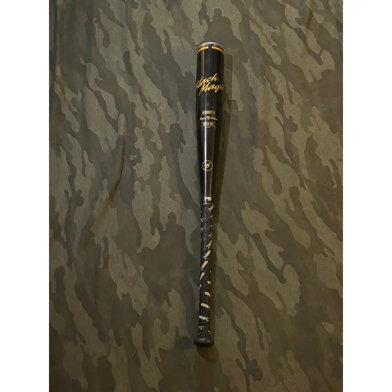 2023 Easton Black Magic Alloy USSSA Certified Bat (-8) 20 oz 29" (Used)