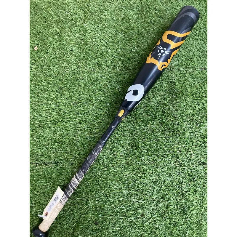 Used 2020 DeMarini CF Bat USSSA Certified (-8) Composite 24 oz 32"