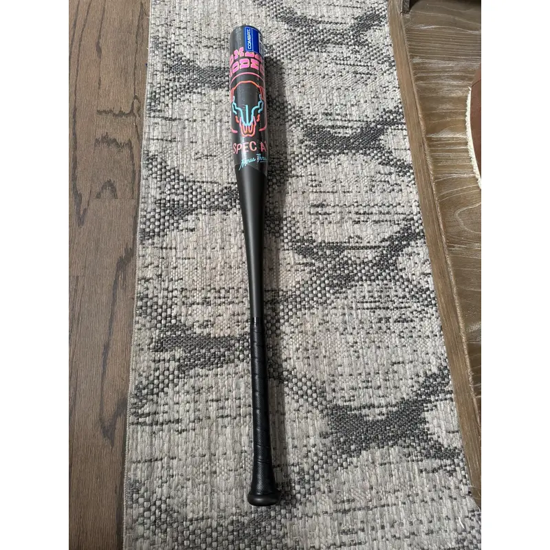 2025 Combat BBCOR Certified Bat (-3) 28 oz 31" (New)