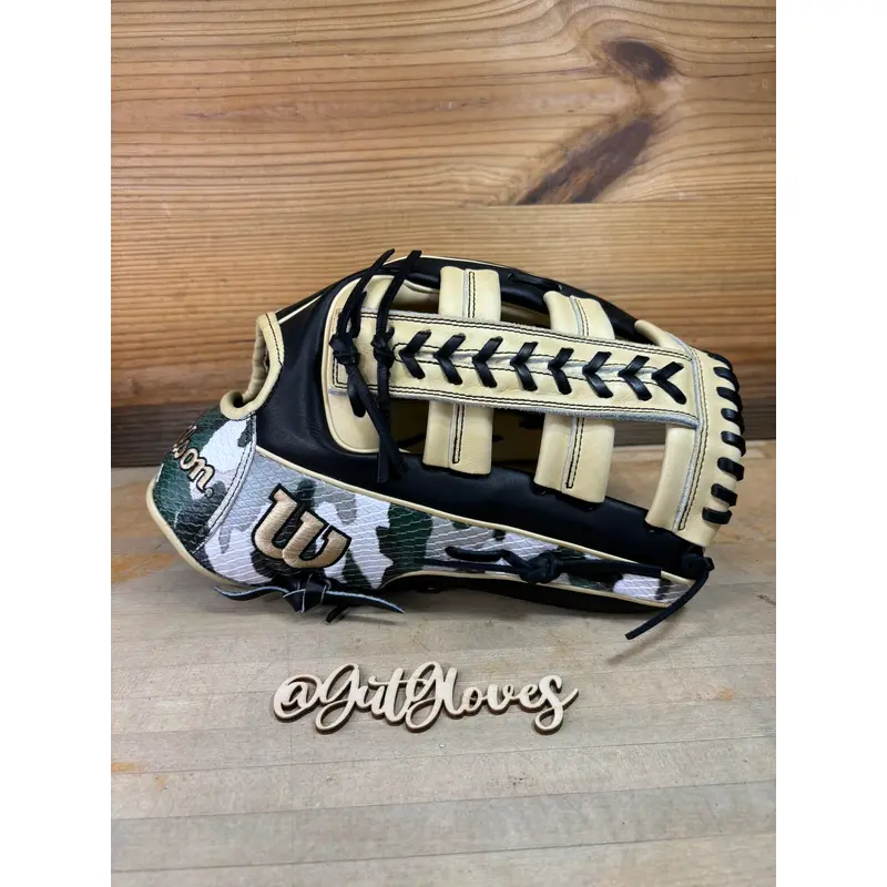 Wilson 12.75" A2000 1810 Baseball Glove