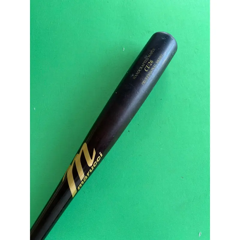 Marucci CU26 Maple Bat (-3) 28 oz 31"