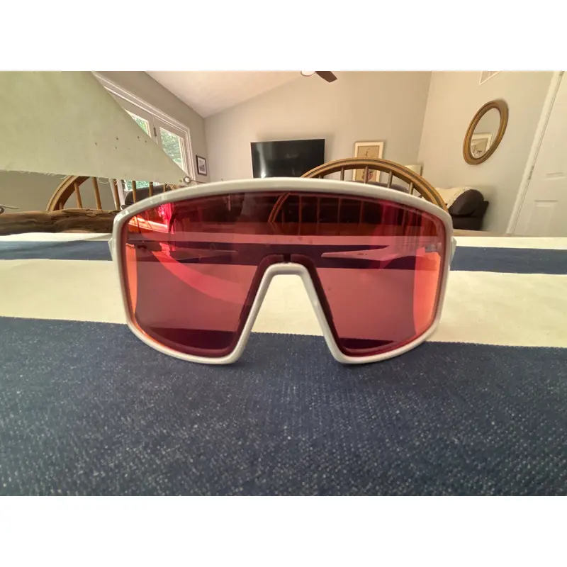 Unisex One Size Fits All Oakley Sutro Sunglasses (New)