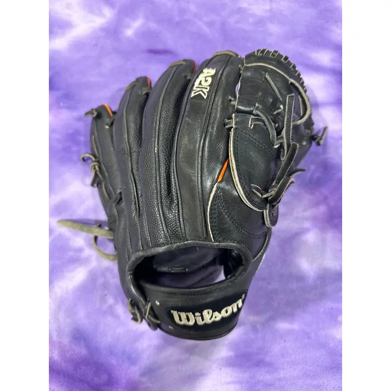 Black Wilson A2K RH Pitcher's Baseball Glove 12" (Used)