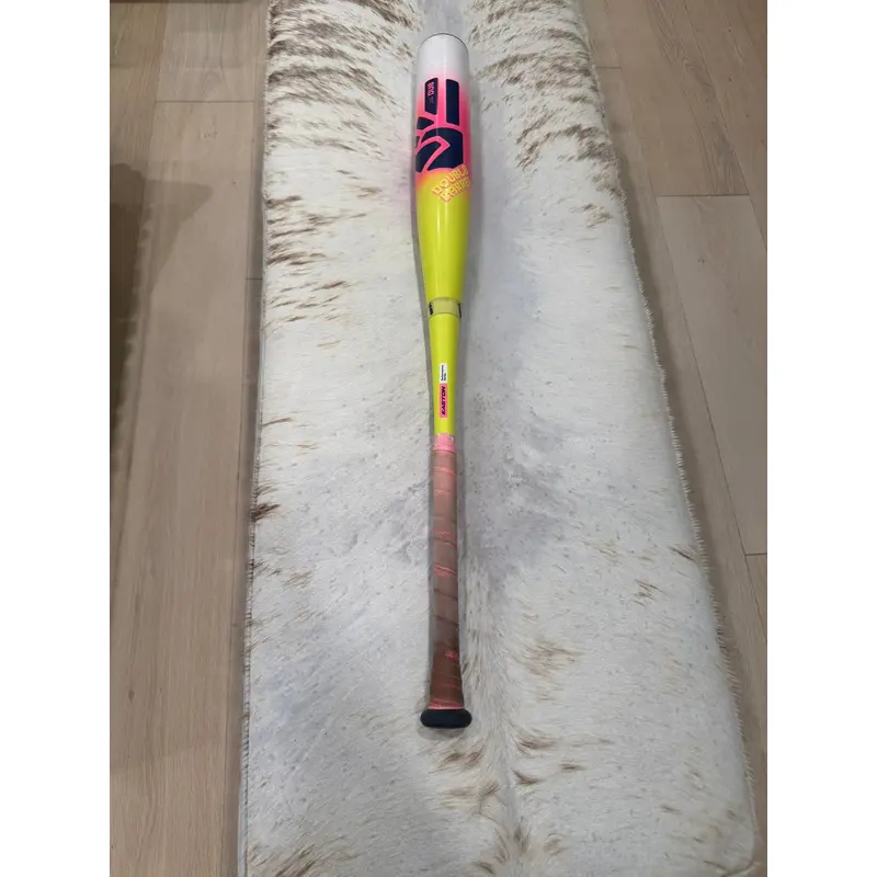 Easton EUT6DUB5 Bat (-5) 27 oz 32" (Used)