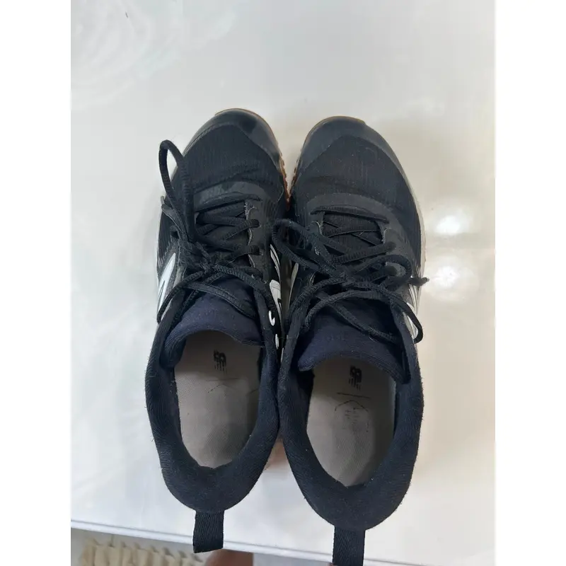 Black Men's Size M 8.0 (W 9.0) Adult New Balance Low Top Turf Cleats (Used)