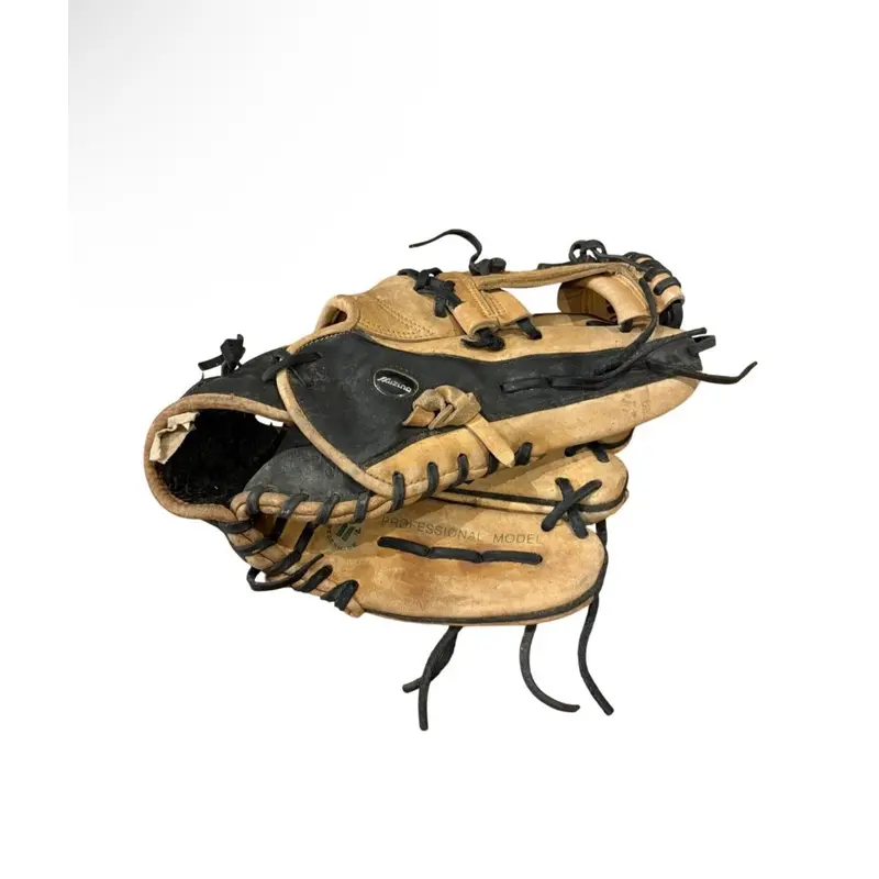 Mizuno GCS 1175 Baseball Glove Classic Series 11.75 Right Hand Throw RHT