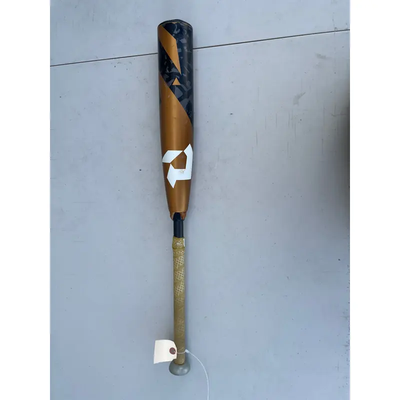 2022 DeMarini Zoa Composite Bat USSSA Certified (-10) Composite 18 oz 28" (Used)