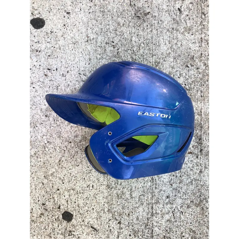 Used Easton Cyclone Baseball Batting Helmet (6 5/8 - 7 1/4)