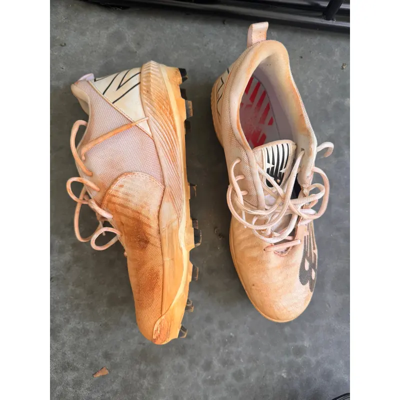 Men's Size 13.0 (W 14.0) New Balance Cleats (Used)
