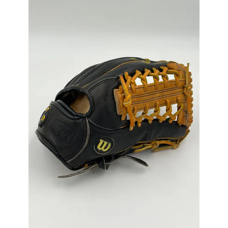 Wilson custom fit dial fit system 11.75 infield baseball glove