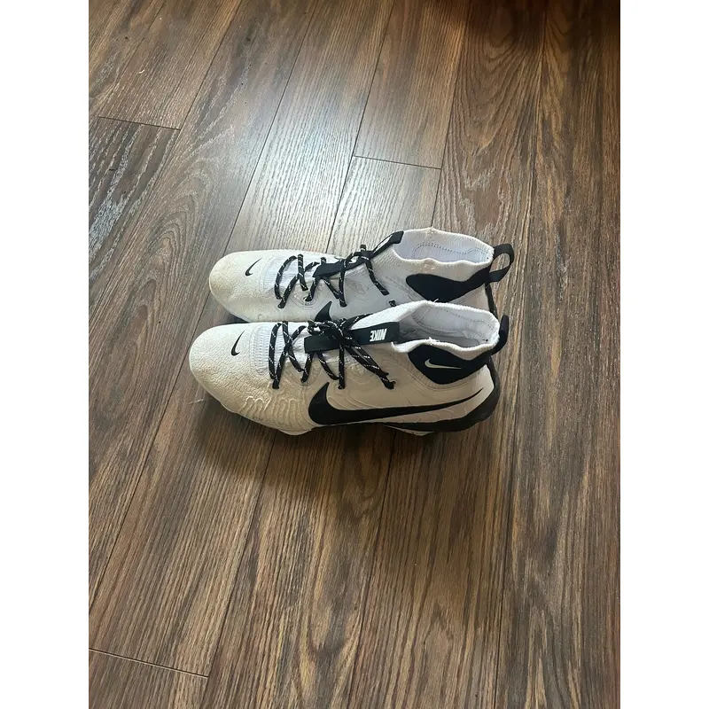 White Men's Size M 11.0 (W 12.0) Adult Nike High Top Alpha Huarache NXT Metal (New)