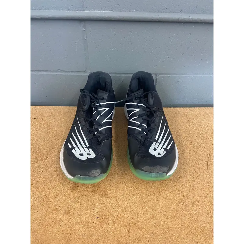 New Balance turf shoes sz. 12