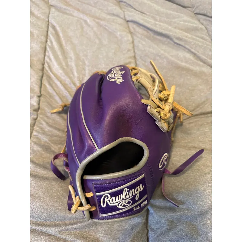 Rawlings RH Infield Heart of the Hide Baseball Glove 11.5" (Used)