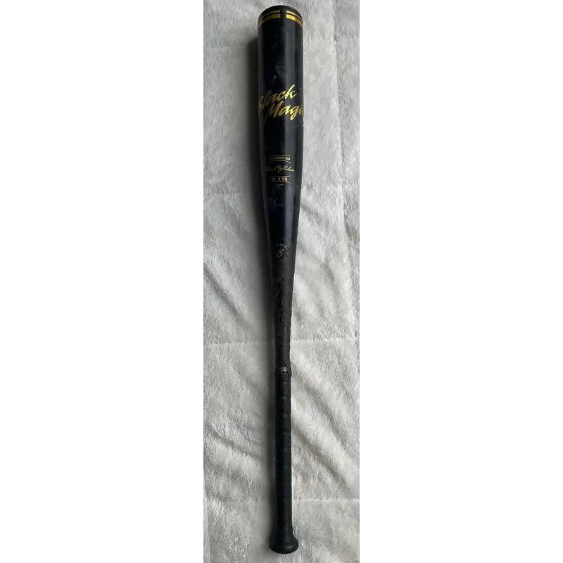 Easton Black Magic 31/23 -8 USSSA.  Great Condition!