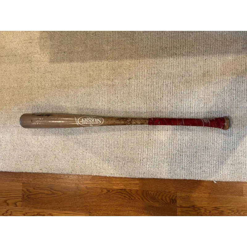 Louisville Slugger MLB Prime Maple Bat Wood (-3) 29 oz 32" (Used)