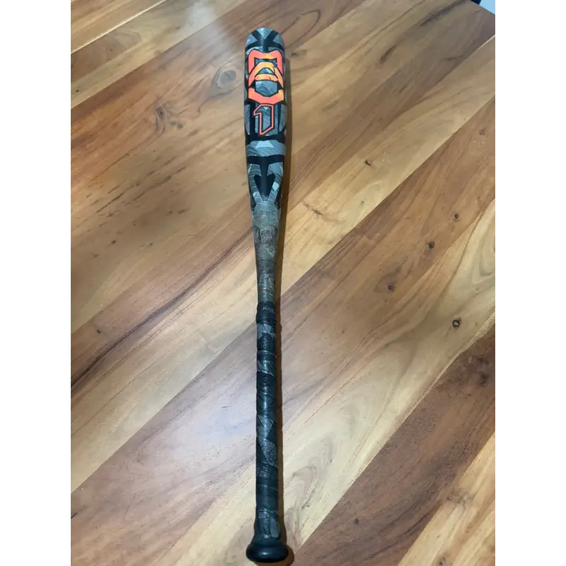 Easton MAV1 Alloy USSSA Certified Bat (-8)  22 oz 30" (Used)