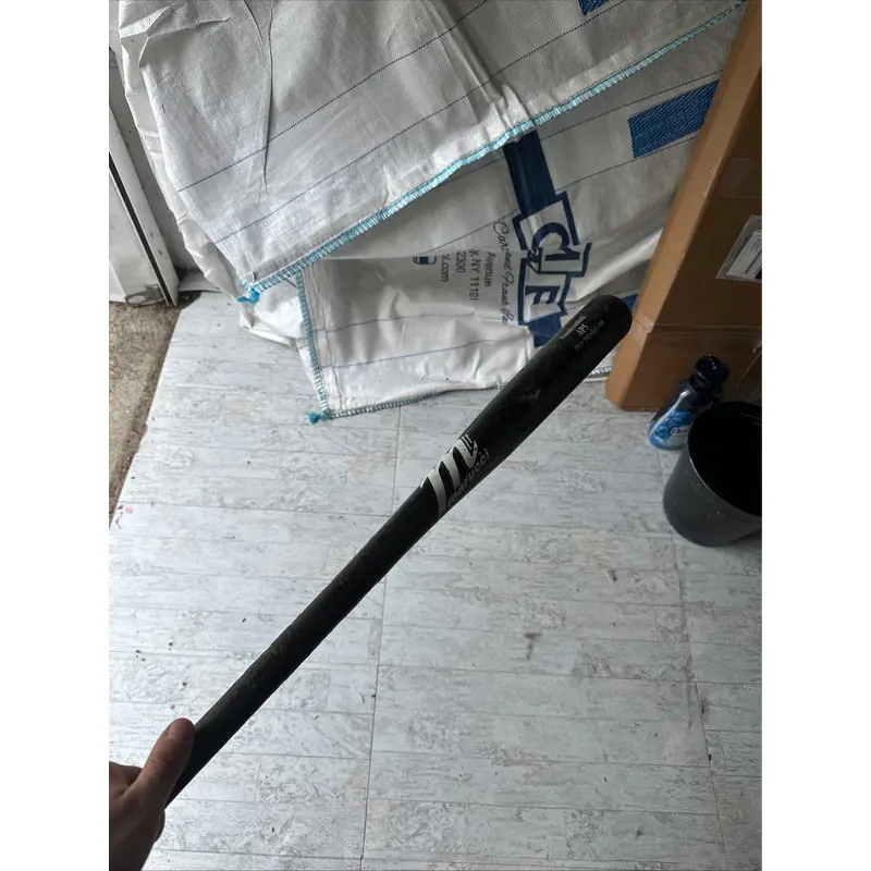 Marucci Bat  other 33" (Used)