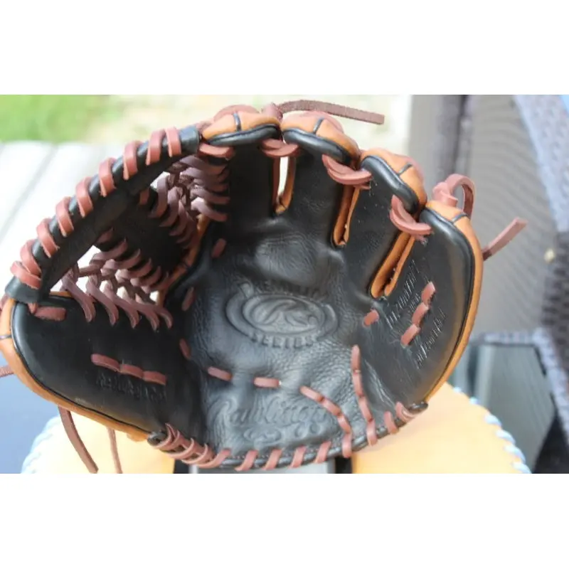 Outfield RH Rawlings Premium Series Baseball Glove 12" (Used)