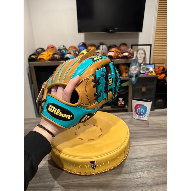 RARE WILSON H2R 2016 GOTM New wTags            Trade Only