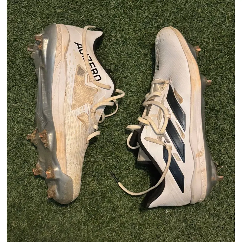 White Men's Size M 10.5 (W 11.5) Adult Adidas Low Top Adizero Metal (Used)