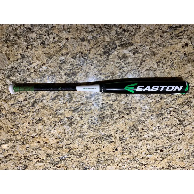 GENTLY USED!!  HARD TO FIND MAKO!!  Easton Mako 29/18 (-11)