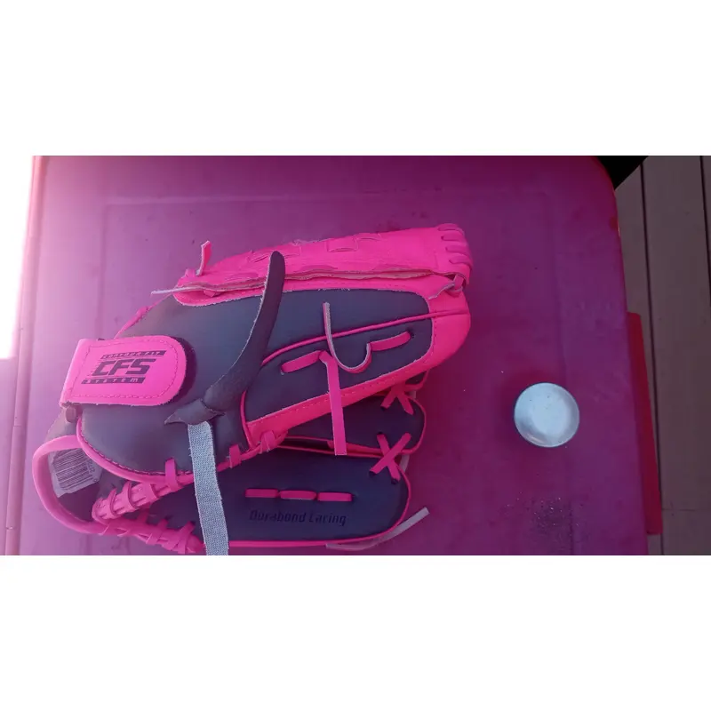Franklin Right Hand Throw RTP Baseball Glove 10.5"  Pink Girls Tee Ball Mitt