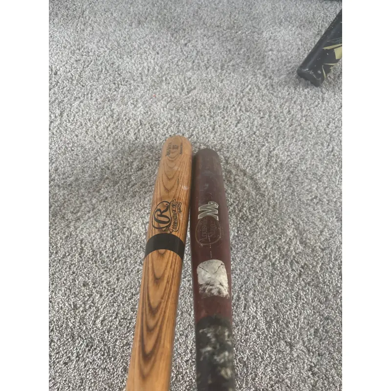 Rawlings Ash Bat  (-3) 30 oz 33" (Used)