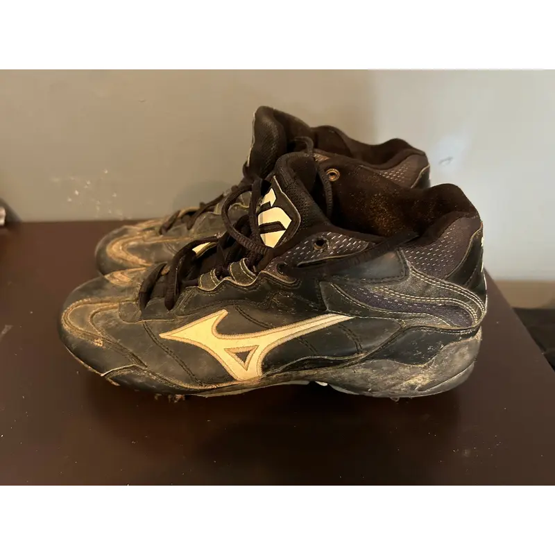 Mizuno Baseball Cleats