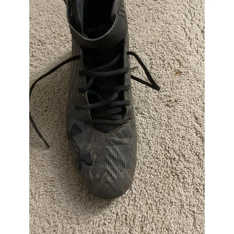 Used Adult Men's Size 10.5 under armor cleats