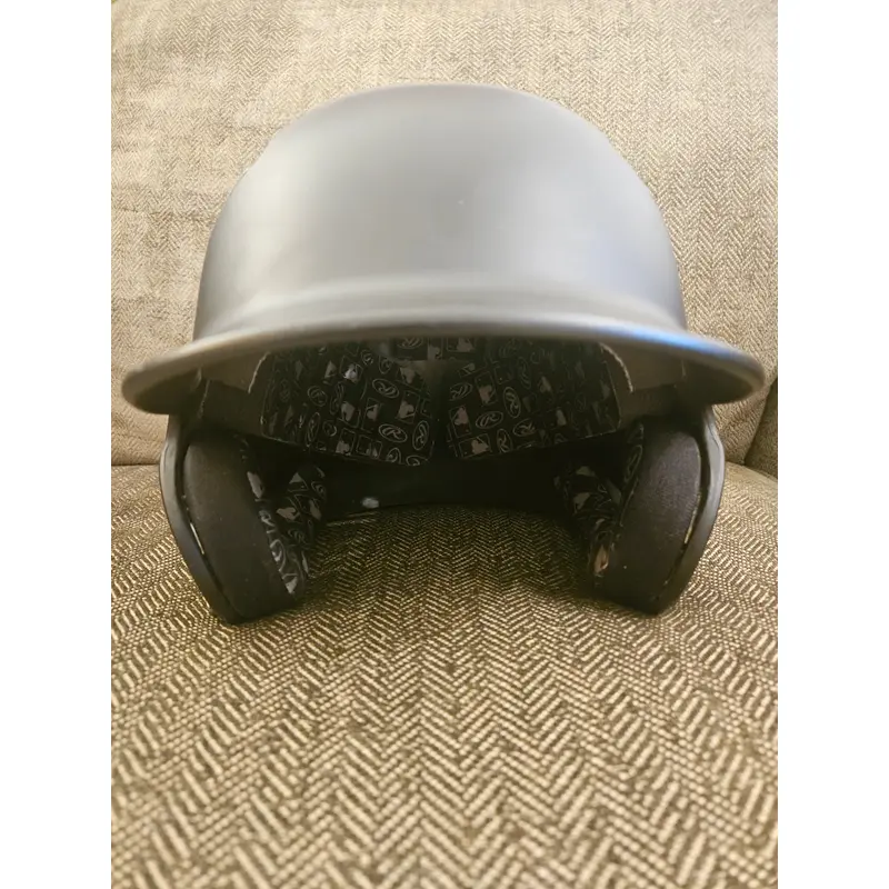 Used Rawlings R16s Revb 6 7/8 - 7 5/8 Baseball Batting Helmet