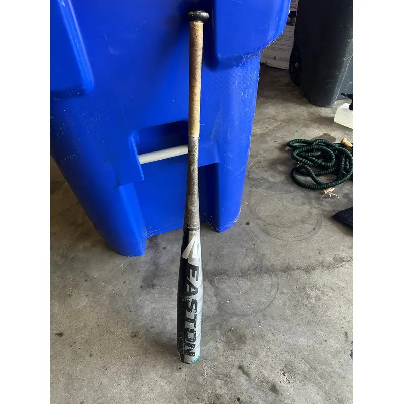 Easton Z-Core Alloy BBCOR Certified Bat (-3)  30 oz 33" (Used)