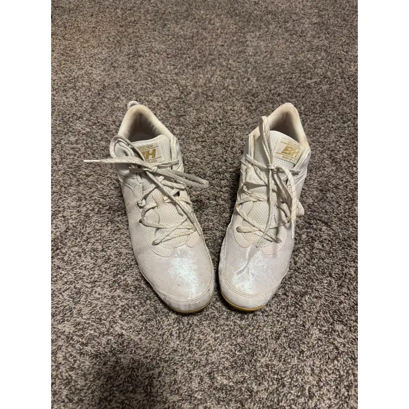 Harper 7 Molded cleats