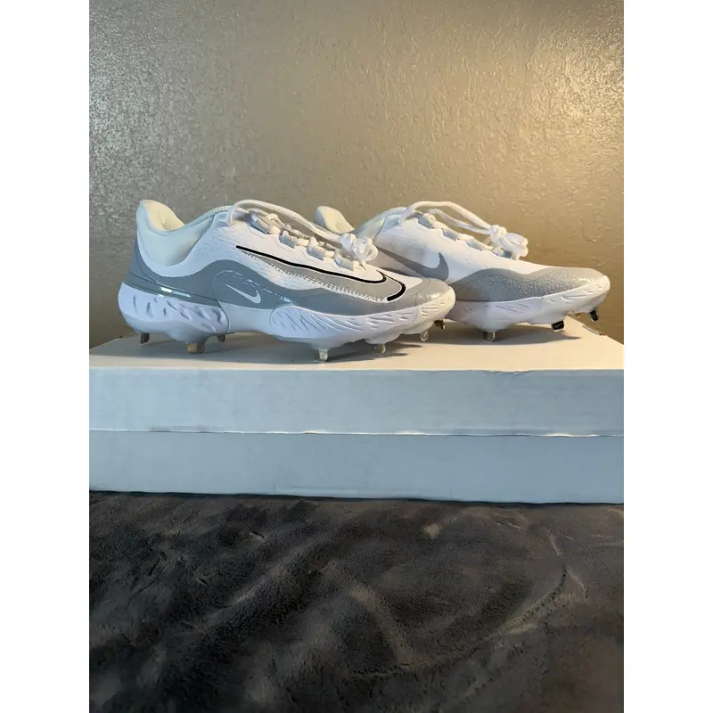 New Metal Nike Alpha Huarache Elite 4 Sz 10