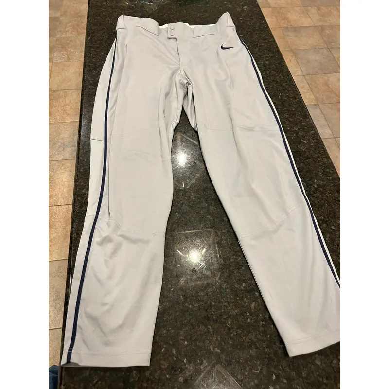 Gray Men's Large Nike (Used) Game Pants