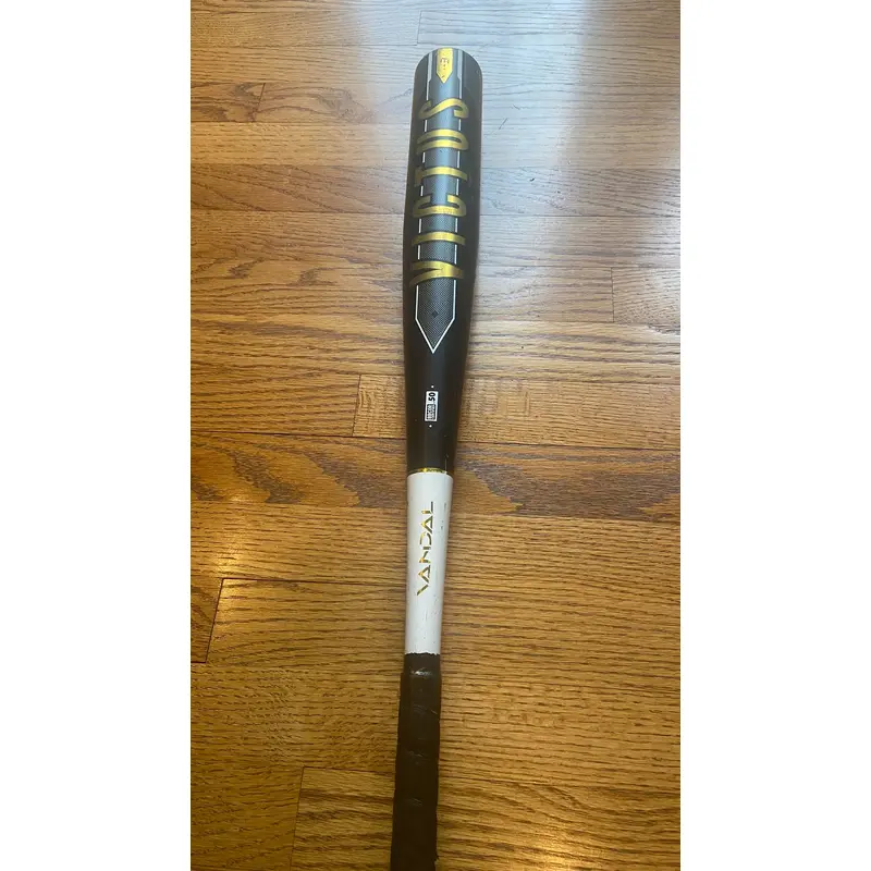 Victus Vandal 2 BBCOR Certified Bat (-3) Alloy 28 oz 32" (Used)