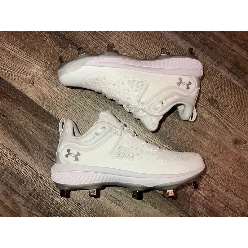 Baseball/Softball Cleats | Women's Glyde MT Cleats  UnderArmour 3024328 100