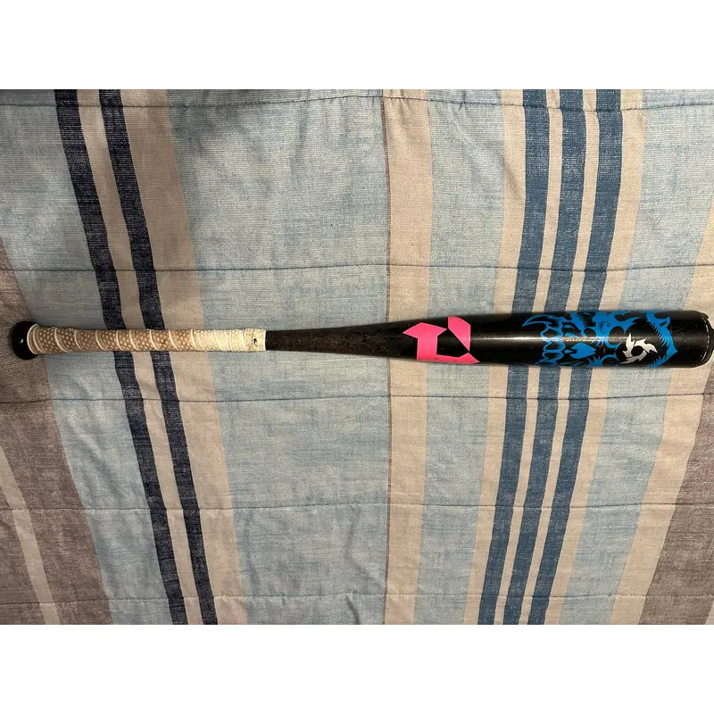 Used  DeMarini BBCOR Certified Alloy 28 oz 31" Voodoo One Bat