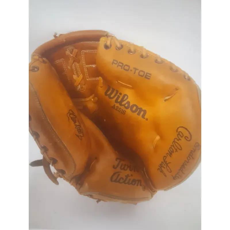 Used Wilson Right Hand Throw Catcher's A2500 Baseball Glove 30"