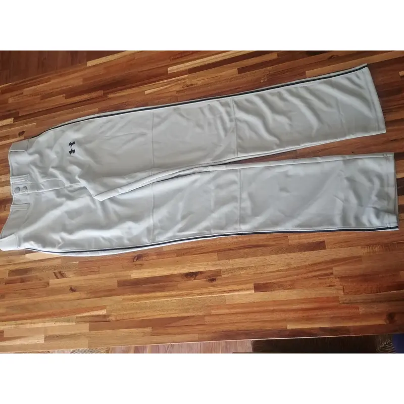 Gray Men's New Adult Small Under Armour Pants