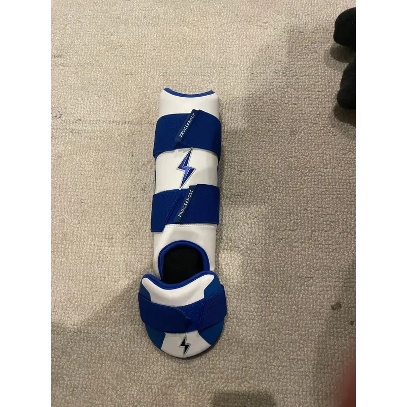 Bruce Bolt Leg Guard (BRAND NEW)