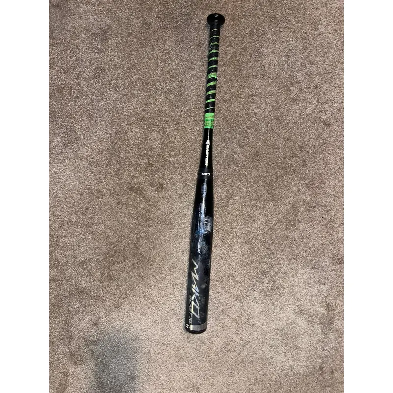 Used 2016 Easton (-10) 21 oz 31" Mako Bat