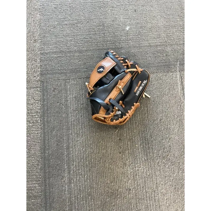 Used Franklin 4809 BB/SB Glove T-ball Black 9 1/2" 11614-S000219098