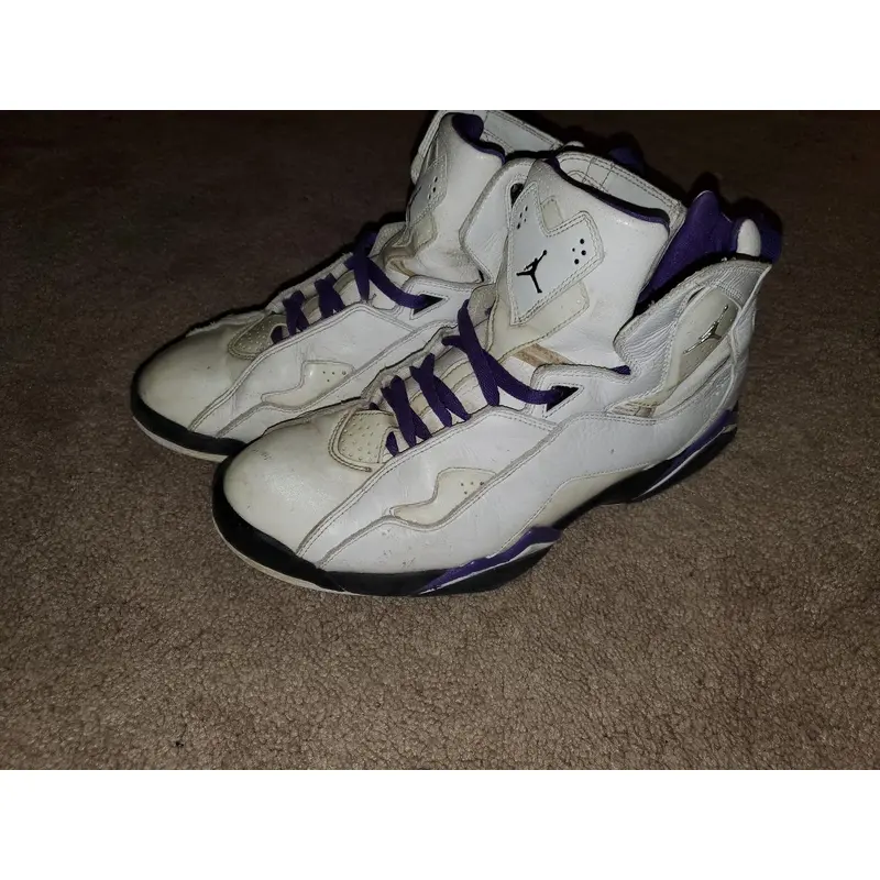 White Used Adult Men's Size 12 (Women's 13) Air Jordan Turfs