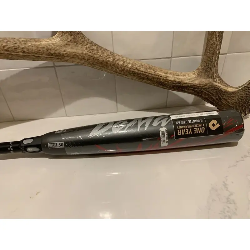 NIW DeMarini Ultimate Onslaught 32/29 (-3) BBCOR Baseball Bat
