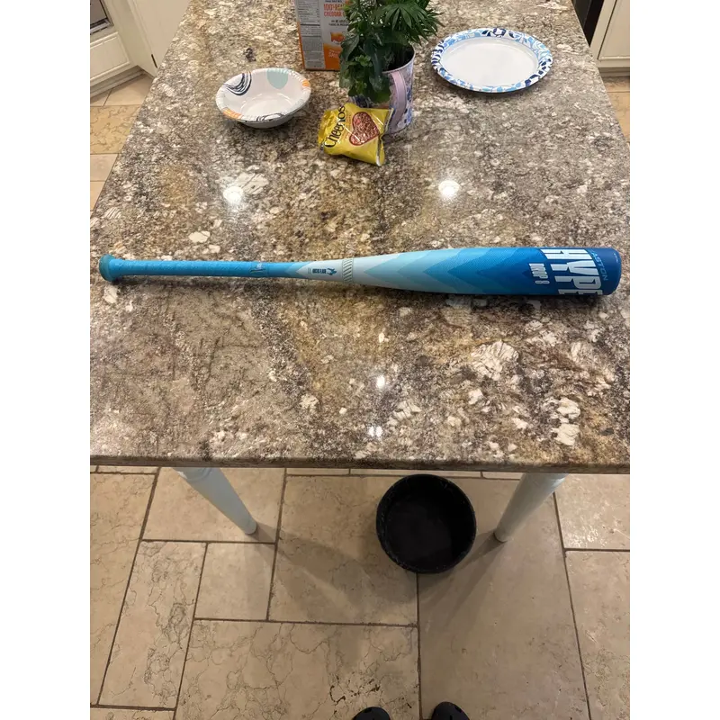 2024 Easton Hype Fire Artic Flame (-8)  23 oz 31" (Almost New)