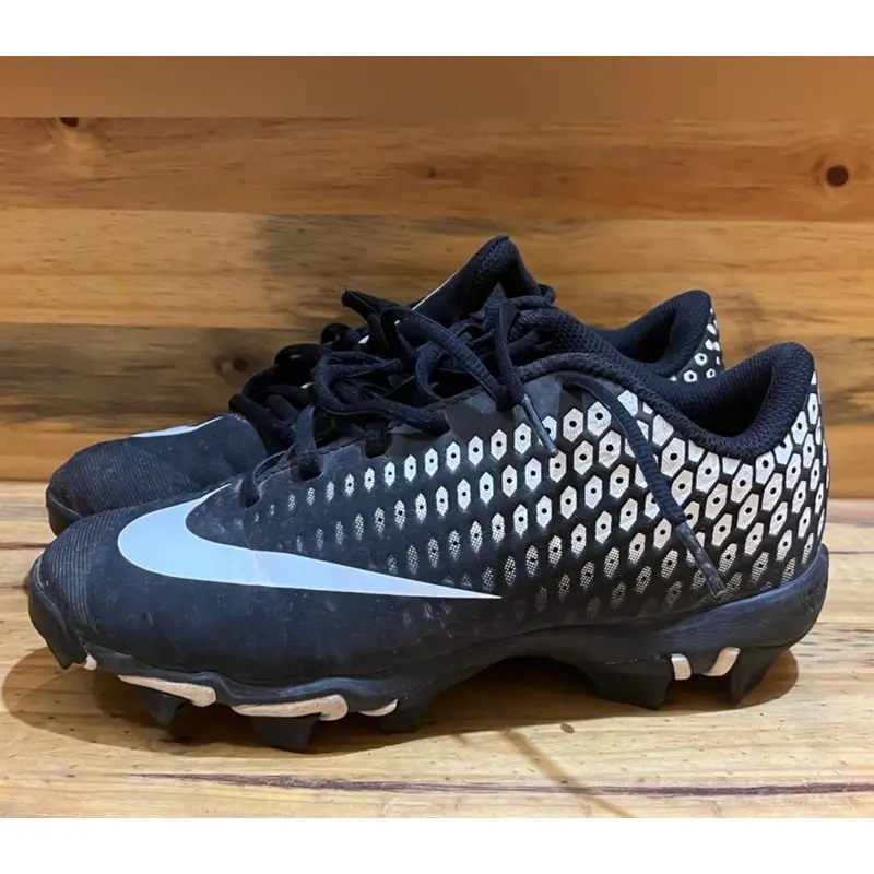 Black Kid's 4.5Y (Big Kids / Youth) Nike vapor (Used)