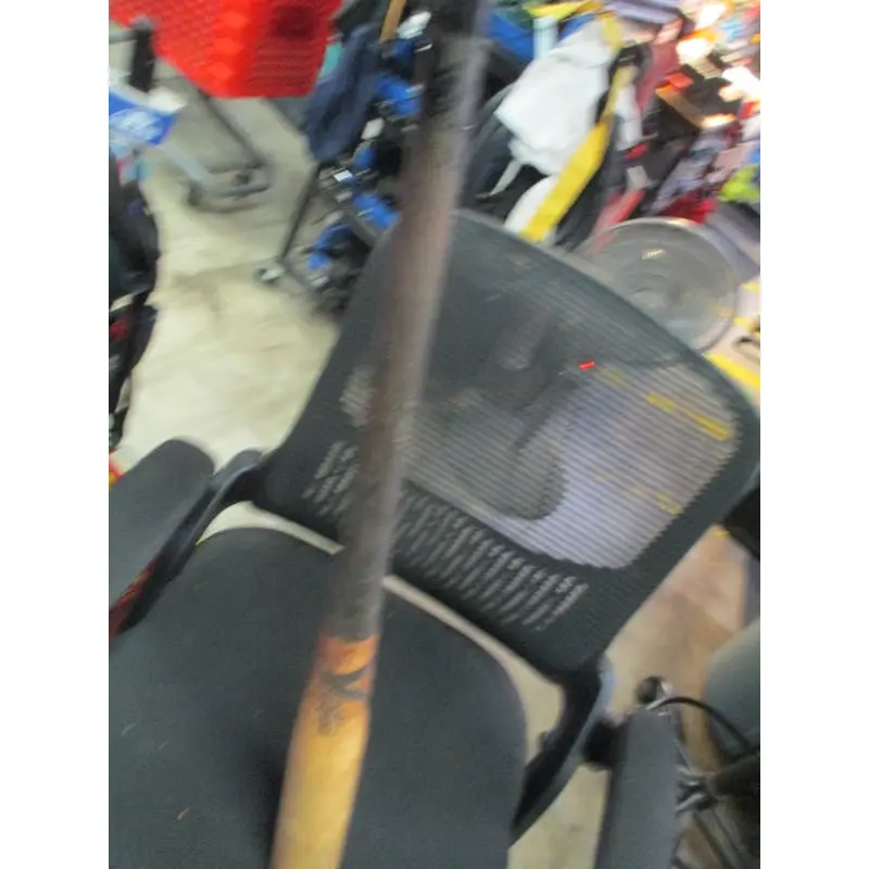 Used Victus Pro Reserve TAT1S21 Kevin Sim Maple 33.5" 31oz bat