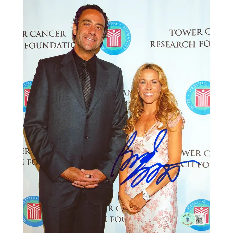 Brad Garrett Everybody Loves Raymond Authentic Signed 8x10 Photo BAS #BG79149