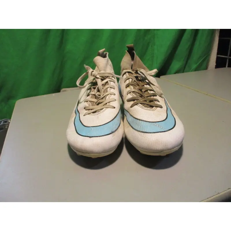 Used Nike Air 2025 Size 6.5 Soccer Cleats