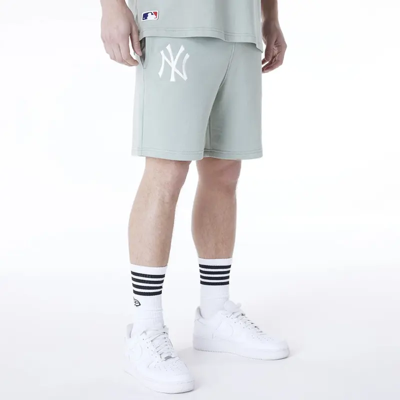New York Yankees MLB League Essential Pastel Green Shorts